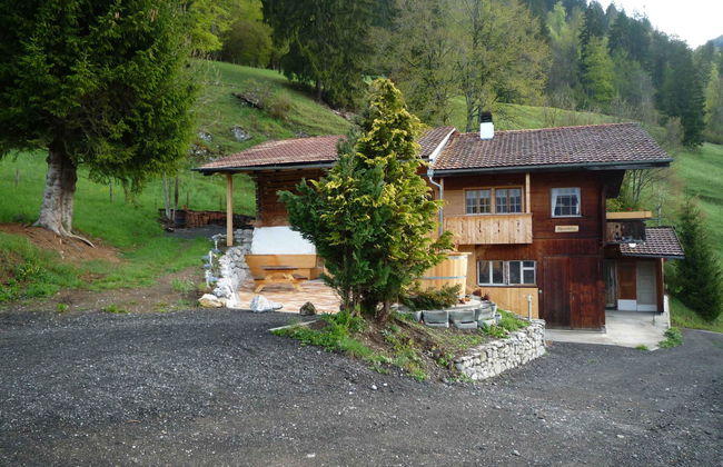 Ferienhaus Niesen View - Foto 1