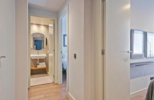 Uma Suites Barceloneta Beach - Photo 31