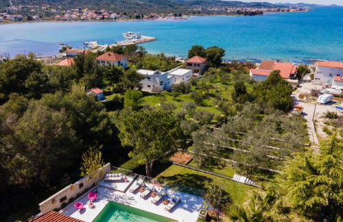 Villa Barotul - Photo 16