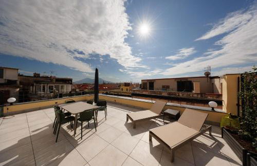 Exclusive Spaccanapoli Penthouse-Terrace with Lift By HouseinNaples - Foto 9
