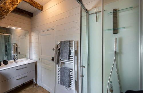 Maison typique des monts du Cantal - Photo 8