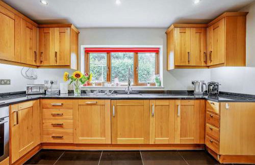 Beautiful 4-5 bedroom village house with rural views - Foto 25