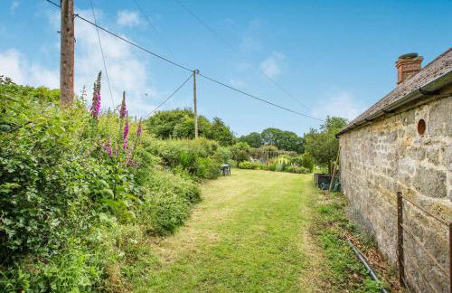 The Old Bull Stall - Photo 27