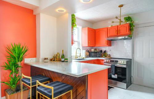 Jungle House Luxury Homes - Columbus Downtown Short North - Steps to Convention Center & Nationwide Arena - Sleeps up to 8 - Free Parking - Over 5,800 Five Stars - Foto 30