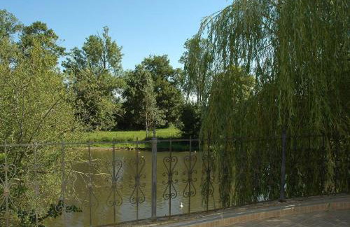 Gîte de charme XVIIe siècle avec jardin clos, balnéo, terrasse panoramique et WIFI près du Château de Villandry - FR-1-381-471 - Foto 35