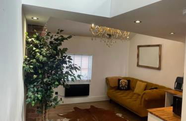 Rooftop One-Bedroom Apartment Near East Midlands Airport - Foto 1