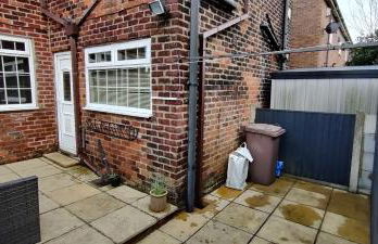 Victorian Semi Detached House behind the High Street - Foto 18