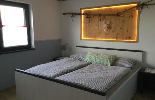 Ferienwohnungen "Blumenwiese" - Foto 2