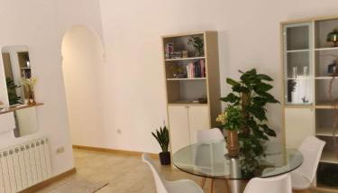 Amplio apartamento 2 Dormitorios 4Pax Decoración moderna - Foto 3