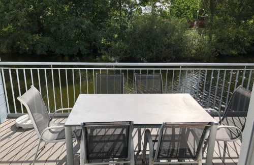 Familienhaus an der Nordsee - Sauna - Kamin - Südterrasse direkt über dem Wasser - Foto 14