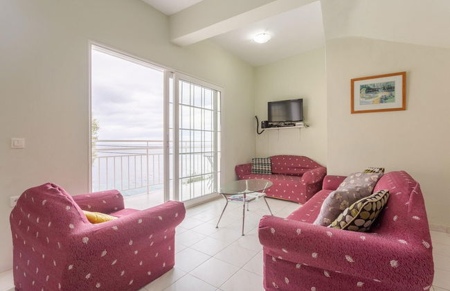 Villa Thalassa Large Private Pool Walk to Beach Sea Views A C Wifi Car Not Required - 920 - Photo 17