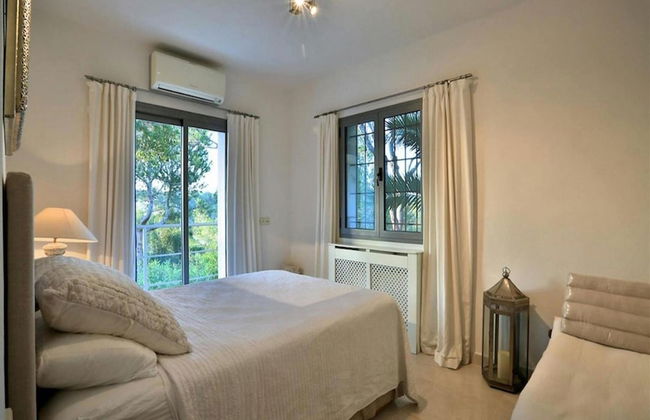 Exquisite Villa With Parking Space - Foto 6