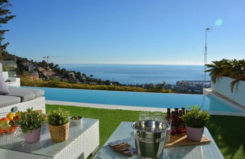 Villa Sitges Bianca Amaizing View Design 10 min walk from beaches - Foto 4