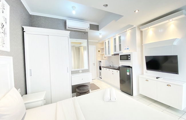 Nice Studio Room At Grand Asia Afrika Apartment - Foto 13