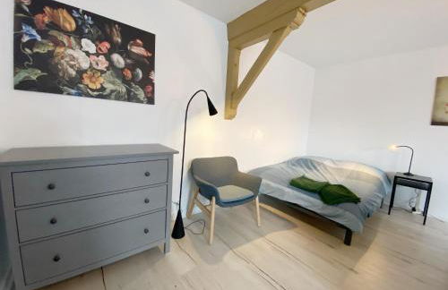 015 CHIC & COSY STUDIO 41m2 HYPERCENTRE WIFI SMART TV NETFLIX - Foto 7