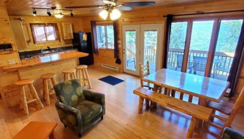 Lakeside 2 Bedroom Wolf's Den Cabin On Kab - Foto 2