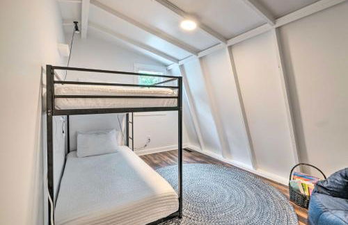 Private Hot Tub and Fire Pit Family Broadway Cabin - Foto 19