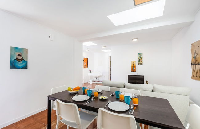 Live Laugh Love Beach Guest Home with AC - Photo 36