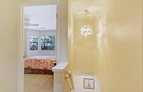 Sonoma Hideaway 3BD 2,5 BATH, Beautiful Patio and Garden - Foto 24