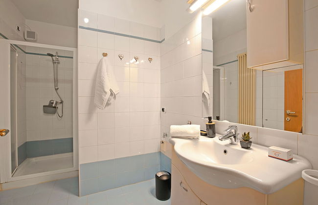 Star Apartment - Photo 9