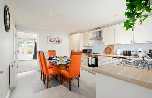 Luxury large home - Parking - Garden - Sleeps 6 - Foto 28