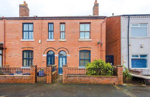 Presented by LTJ PrimeKey Properties - NEW! 7 Bed plus Sofa Bed - Perfect for Contractors - Foto 28