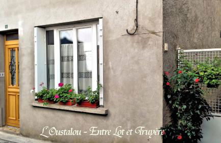 L'Oustalou - Gîte entre Lot et Truyère - Photo 2