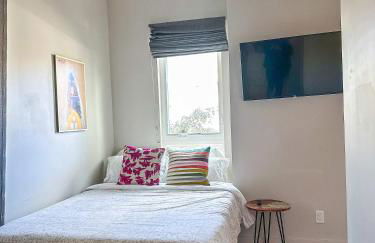 The 4M Favorite House - Stunning & Spotless 2-Bed Apt (#1) - Foto 61