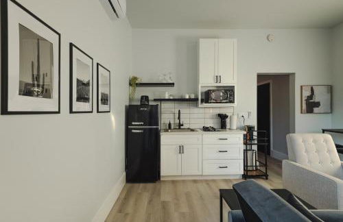 Modern Casita,Spa,Pool 10 Min to AZ Athletic Center - Photo 12