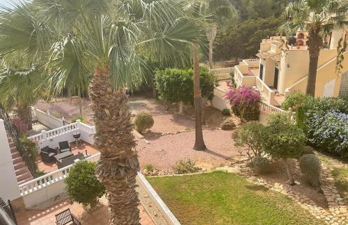 Modern, lovely, poolside 2 bedroom apartment - Foto 21