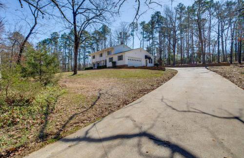 Near Lake Murray: Family Getaway w/ Screened Porch - Foto 35