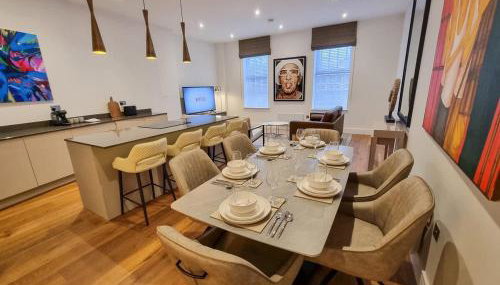 Altrincham Centre, 2 Bed, 2 Bath, Sleeps 6 - Foto 2