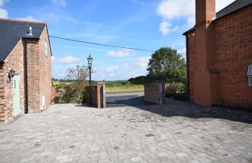 The Dairy , Emsworth - Photo 30