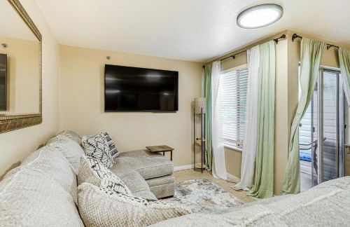 Cozy and Centrally Located SLC Condo with Balcony! - Foto 5