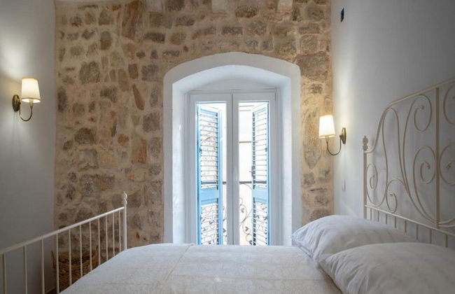 House of Nice Memories - Photo 2