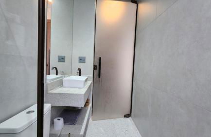 Vilaguaeca Alto Padrão 6 suites SPA - Foto 23