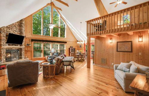 Lake Lure Oasis in the Woods w/ Hot Tub & More! - Foto 28