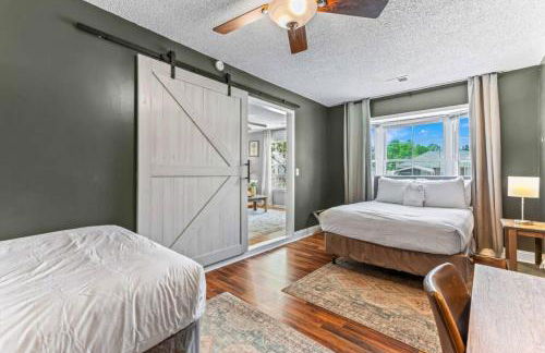 Screened Porch, Firepit, Patio! Peaceful in Pooler - Foto 23