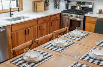 Modern Cabin with Luxury Gym, Firepit + Game Room! - Foto 64