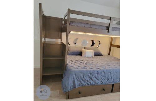 Spacious Family Friendly House 10 min to Zaragoza - Foto 11