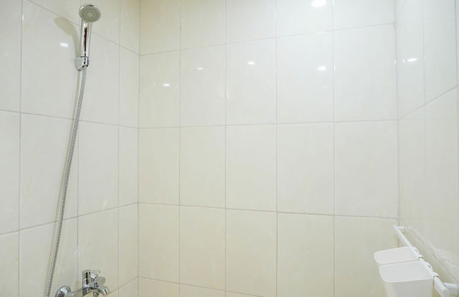 Best Studio Apartment Vittoria Residence with Sofa Bed - Photo 17