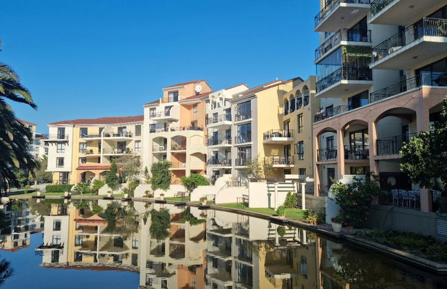 The Island Club by Smart City Stays - Photo 61