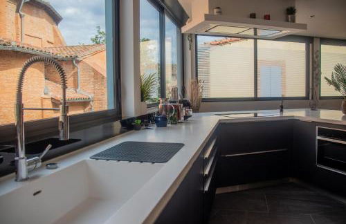 Loft 150 m2 Jacuzzi, Sauna et Massage - Photo 12