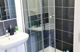 Stylish 2 bedroom Apartment / FREE Gated Parking - Foto 22