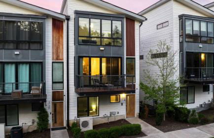 Luxe 4bdr w/ Balcony & Parking, 10 Mins to Broadway 9th Avenue by Avantstay - Foto 119