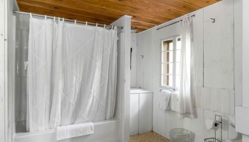 Charming Five-Person Cabin Rental in Connecticut River Valley of New Hampshire - Foto 5