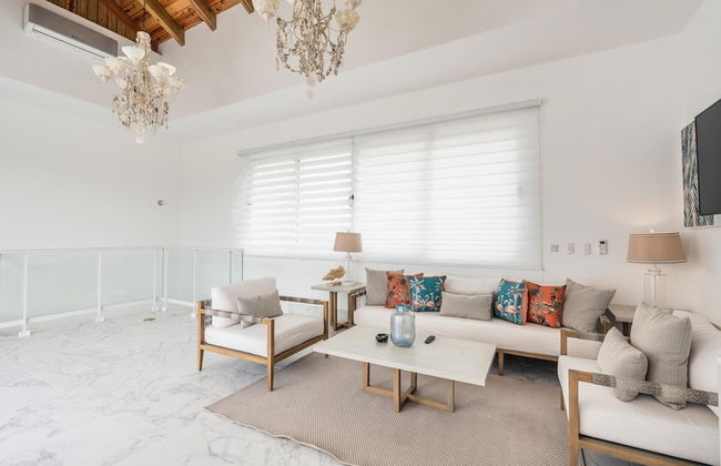 3br-penthouse w Jacuzzi Incl at Lake View - Foto 39