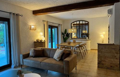 L'Oliveda - complètement climatisée, piscine, calme, proche commerce et lac, ski à 45min - Foto 19