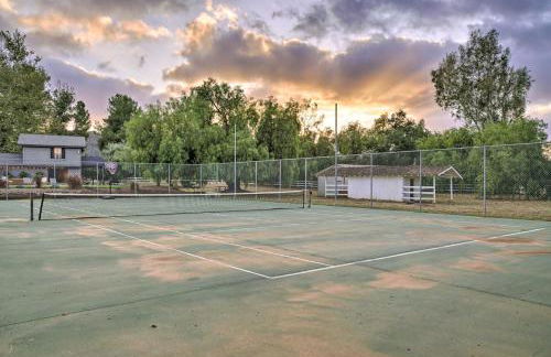 Family Retreat - Private Tennis Court and Game Room - Foto 35
