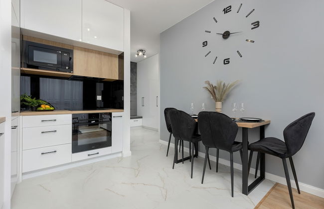 8th Floor Apartment in Warsaw by Renters - Foto 7